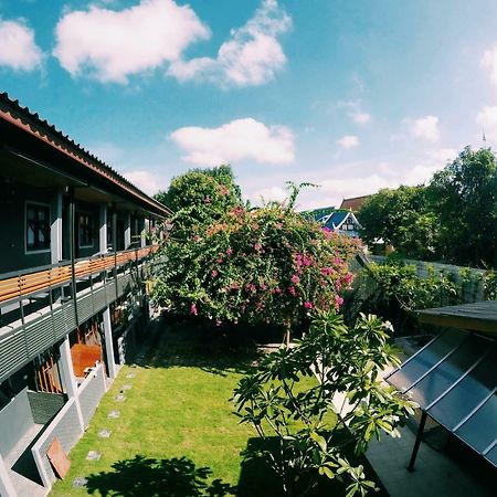 Chiangmai Moli Inn (Adults Only) Chiang Mai Dış mekan fotoğraf