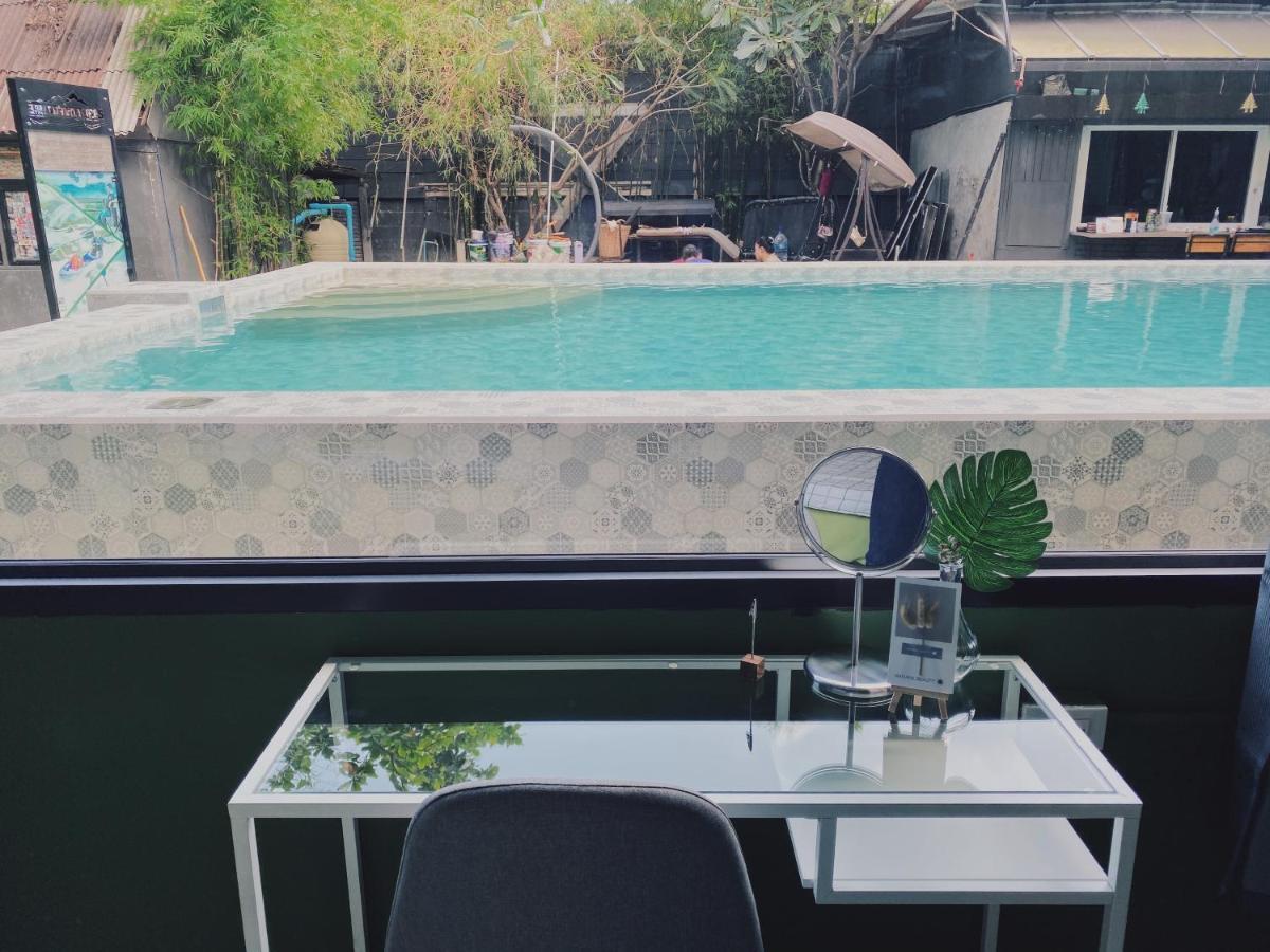 Chiangmai Moli Inn (Adults Only) Chiang Mai Dış mekan fotoğraf